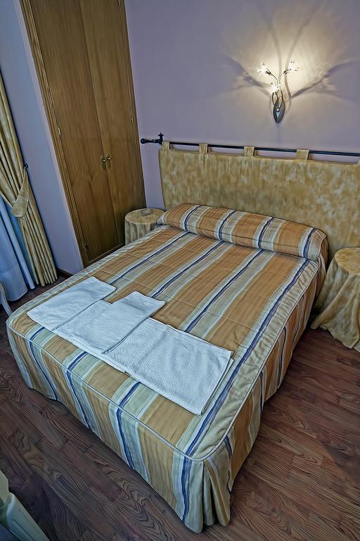 Hostal Stop Cantalejo Quarto foto